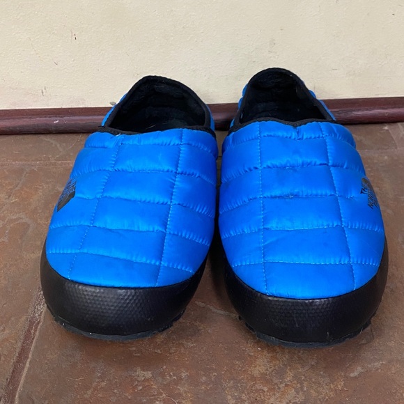 The North Face Men’s THERMOBALL Traction Mules V - Picture 2 of 9